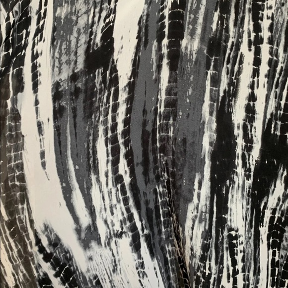 Show Me Your MuMu Dragon Scales Jamie Tunic Size S - Picture 5 of 10